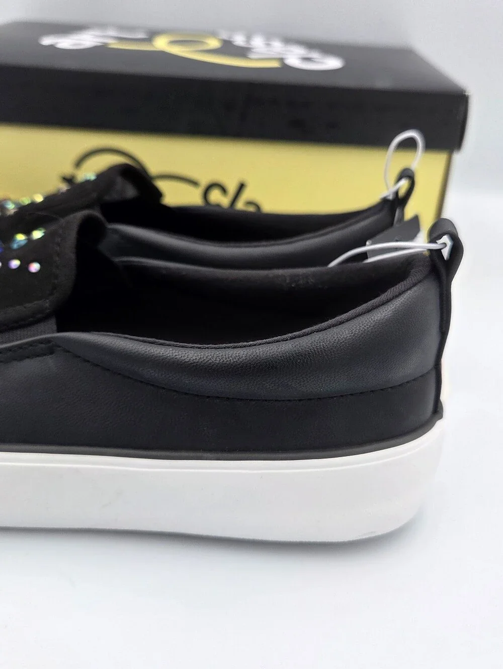 Art Class Girls Black Slip-On Sneakers with Multicolor Studs 4 NIB